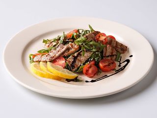 Straccetti con rucola e grana