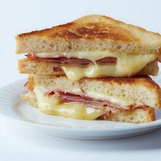 Tost cotto e formaggio