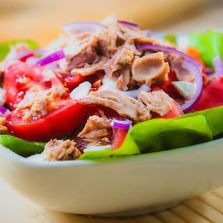 Insalata di tonno
