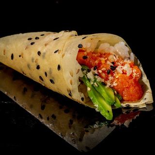 Temaki mame spicy salmon 