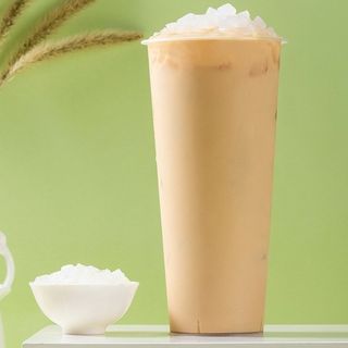 B4. Bubble tea con nata de cocco 椰果奶茶