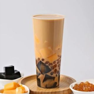 B9. Bubble tea con 3 basi奶茶三兄弟