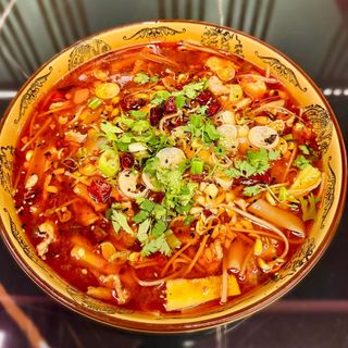 Manzo piccante in brodo