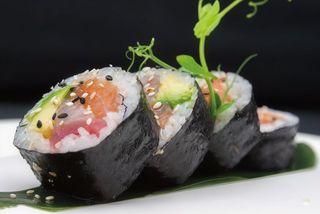 374Futo maki 4 pezzi