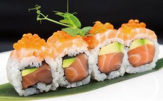 393 Ikura roll