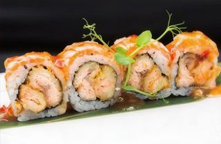 402Uramaki agrodolce roll 4 pezzi