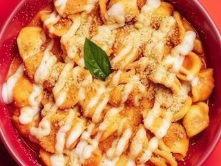 Orecchiette con ricotta schianta e pangrattato