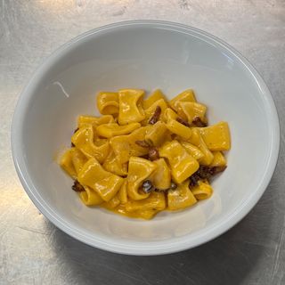 Calamarata alla carbonara