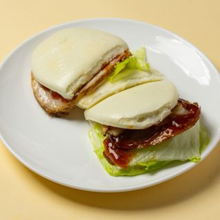 Bao con maiale Char Siu (2 pz) 叉烧夹包