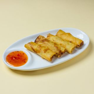 Involtini primavera （4 pz）春卷