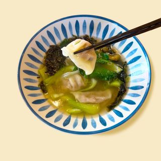 Zuppa di ravioli 8pz 饺子汤