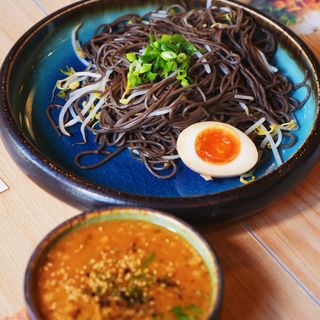 Zaru Soba – Spaghetti di Grano Saraceno Giapponesi con Salsa da Intingere荞麦面沾面
