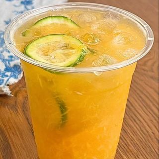 Tè al limone e mango芒果柠檬茶700ml