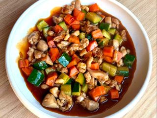pollo kung pao（piccante）宫保鸡丁