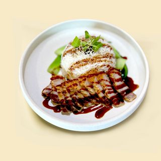 Riso con pancetta di maiale alla griglia Teriyaki 脆皮五花肉饭