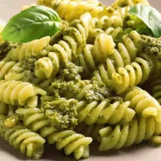 Pasta al pesto 