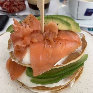 Pancakes salmone