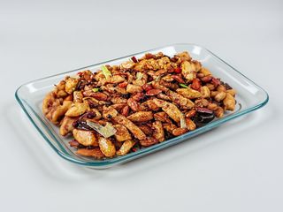 Xing ren ji ding杏仁鸡丁