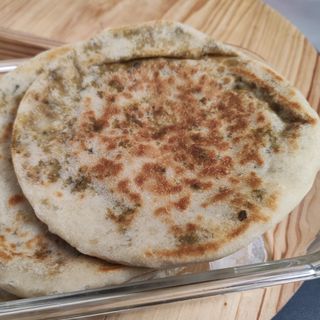 Piadine di suancai 酸菜饼
