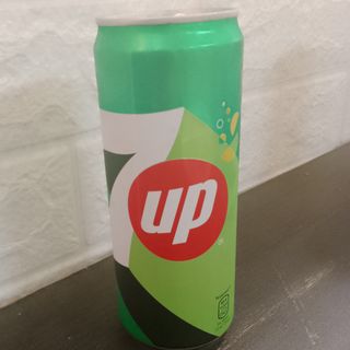 7 UP