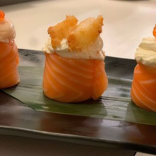 Gunkan ebi 4 pezzi