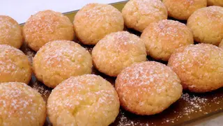 Palline fritte al cocco