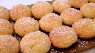 Palline fritte al cocco