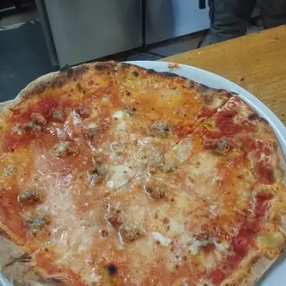Margherita con salsiccia 
