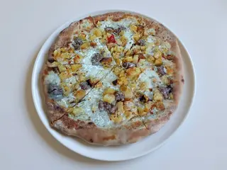 Bianca salsiccia e patate al forno 