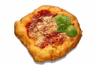 Pizza fritta Margherita
