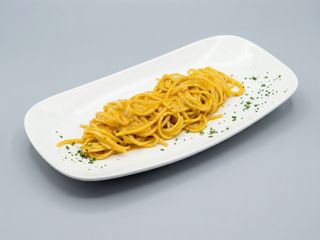 Linguine ai ricci di mare (secondo disponibilità)