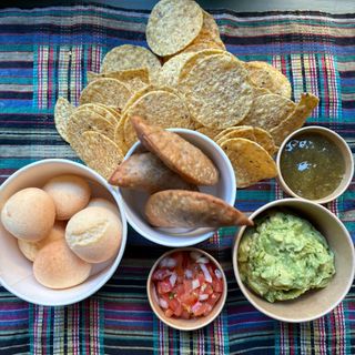 Tapas mix Alma Latina 