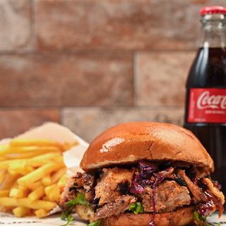 Pulled Pork Burger Menù