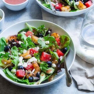 Insalata Caprese - pane e grissini
