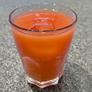 Spremuta di arancia e zenzero