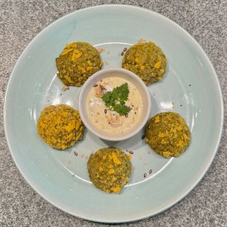 Polpette vegane di broccoli e aneto