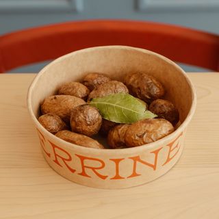 Patate novelle al forno con rosmarino. 