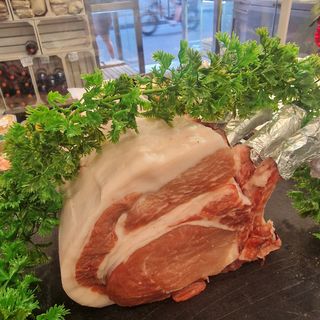 Carré di suino di montagna 500 grammi