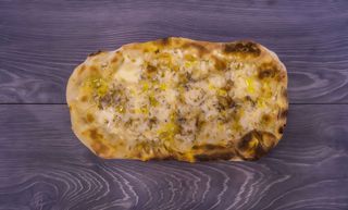 Cacio e pepe con scaglie di pecorino e miele