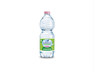 Acqua naturale San Benedetto