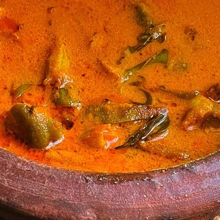 Curry di pesce del Kerala sud indiano