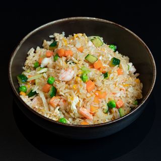 Riso con gamberi e verdure