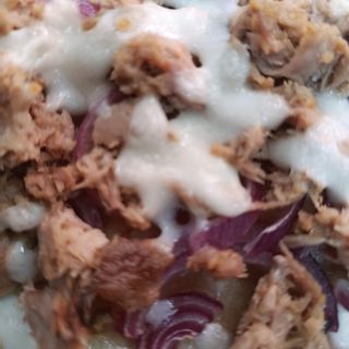 Mezza teglia Tonno e cipolla