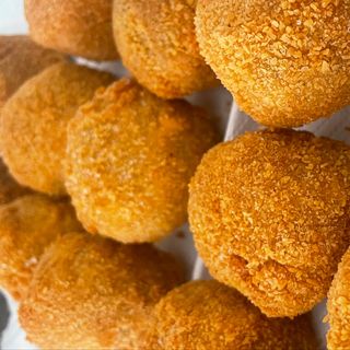 Polpetta's Box Regular provola ~330 g