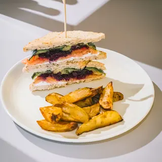 Salmon club sandwich