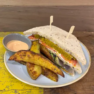 Falafel sandwich