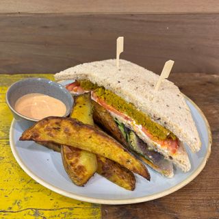 Falafel sandwich