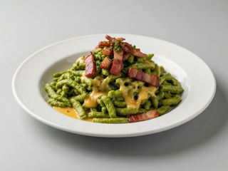 Spätzle bavaresi con formaggio e speck
