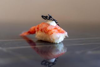Gambero rosso e aglio nero