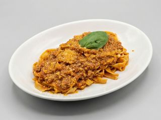 Fettuccine alla bolognese 